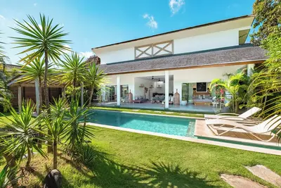 Image de Bingin Villas: Luxury, Concierge & Security