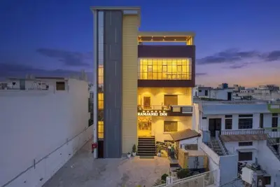Image de Welcoming 9-bedroom hotel with Ac in vibrant Faizabad