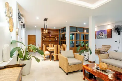 Image de Private Family Villa Chiang Mai Garden Views Luxury Bathtub Hang Dong