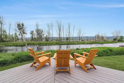Image de Waterfront Paradise at Arcadia Lake