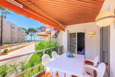 Image de Appartement en première ligne de plage à Vilafortuny