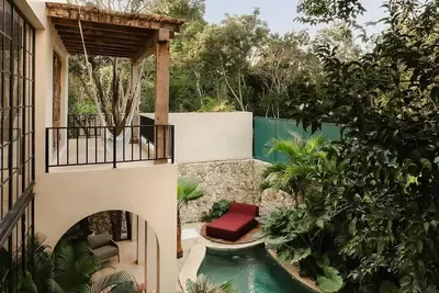 Image de Rooftop Steam Spa, Private Pool & Jungle Retreat