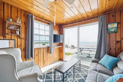 Image de #4 | Cozy Classic on the Beach