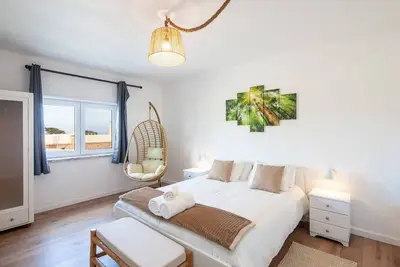 Image de Tulip - SilverCoast Apartments