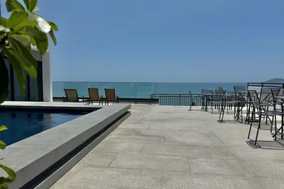 Image de Oceanview Condo in Palos Prietos | Pool + 1 Block to Beach