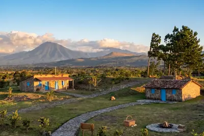 Image de Good Energy Volcanic Villa | Near Beaches & Rio
