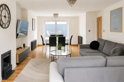 Image de Chic 5Bed City Centre Home-Sleeps9-Near Qmc&Castle