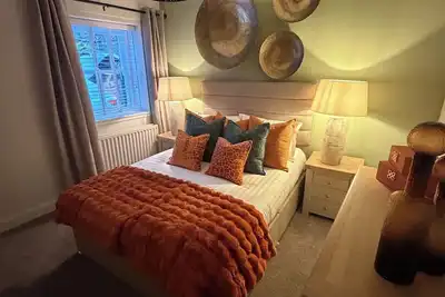 Image de 2 Bed Cottage - Sleeps 4 - Parking - Wifi