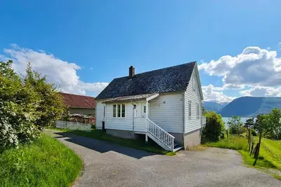 Image de Awesome home in Rosendal with sauna