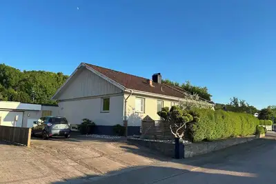 Image de Cozy family-friendly house in Båstad