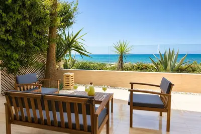 Image de Marsa Cube House – Une maison en bord de mer à La Marsa