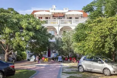Image de Villa Srima à deux pas de la plage de sable