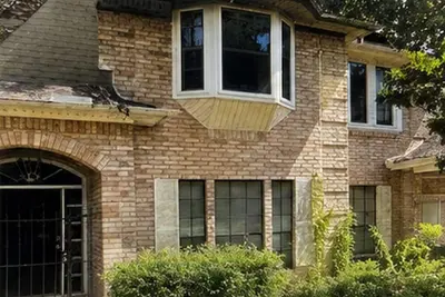 Image de 5 bedroom house  Sits on Lake Houston- perfect for fishing