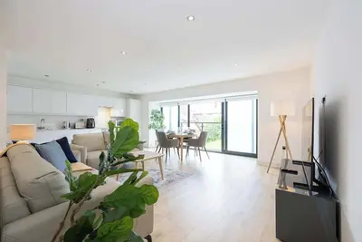 Image de Brooklyn Mews | Airport & City Links