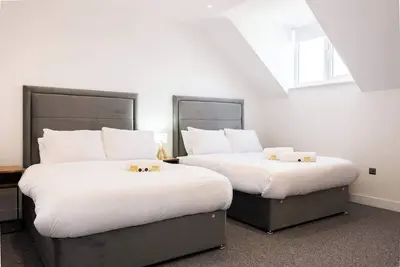 Image de Stanway Apartments | Tram & Free Parking