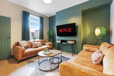 Image de Spacious 4br Norton Home Sleeps 7 by Stay With Us
