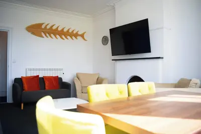Image de first floor 3 bedroom apartment