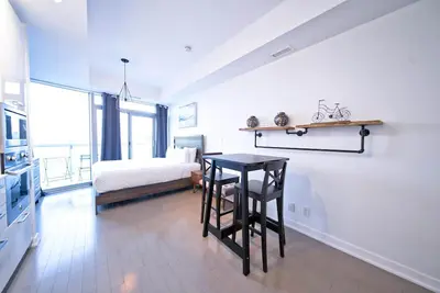 Image de Urban Studio Suite Near Union Station
