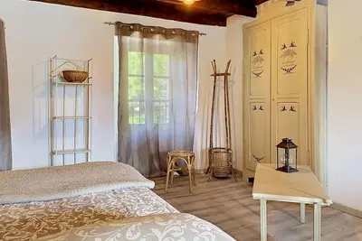 Image de Appartement avec climatisation, bain à remous, Wifi, Tv, patio, animaux admis, vue panoramique