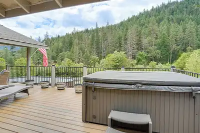 Image de Pool & Dual Decks! Modern Trinity River Retreat