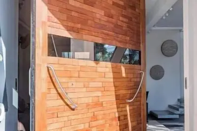 Image de Loft tropical privé dans villa partagée + piscine + jacuzzi