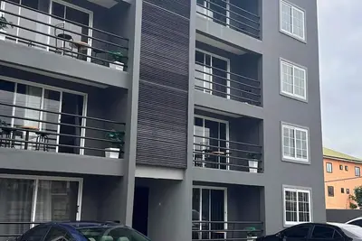 Image de Charming 1-Bedroom Ensuite Apartment – East Legon Dell Hospital Road