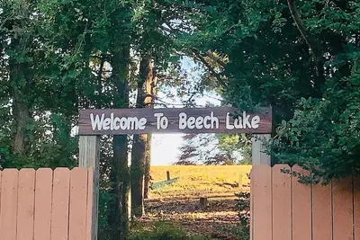 Image de Beech Lake Retreat - Walk to lake amenities
