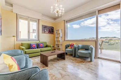 Image de Spacious apartment a few steps from the historic center of Siena with terrace