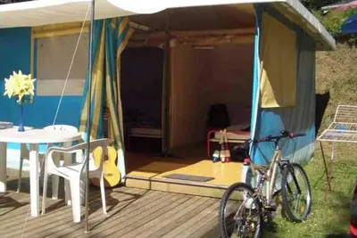 Image de ZEcamping 4 étoiles chiens acceptés tennis piscine chauffée