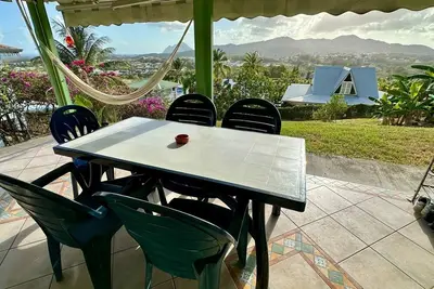Image de Cozy caribbean house with sea view and garden