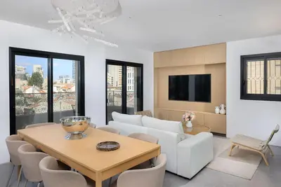 Image de Aura - Luxury 3 Bedroom City Center