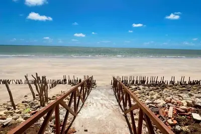 Image de Beachfront, feet in the sand, Casa Pitanga Praia Azul
