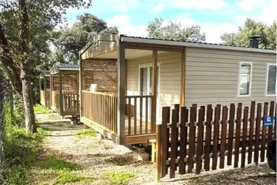 Image de Camping 4 étoiles - Piscine  - ccbgced