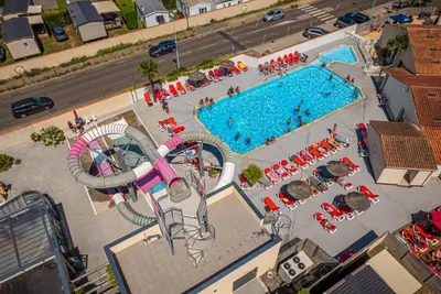 Image de Camping 3 étoiles - Piscine  - ccbeiag