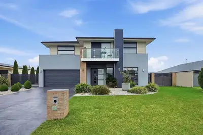 Image de Bowman Retreat, Modern Family Home