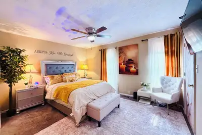 Image de Spacious 2-bedroom townhome in Norcross with Private Deck