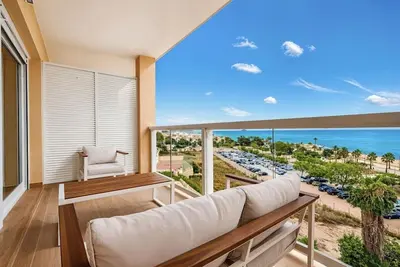 Image de Sea View Apartment with Terrace - Sunlight