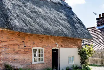 Image de Plum Tree Cottage -  a cottage that sleeps 4 guests  in 2 bedrooms