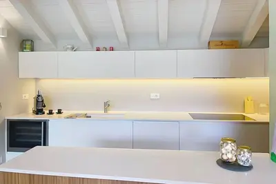 Image de Joli appartement pour 4 personnes avec Wifi, Tv, terrasse, animaux admis et vue panoramique