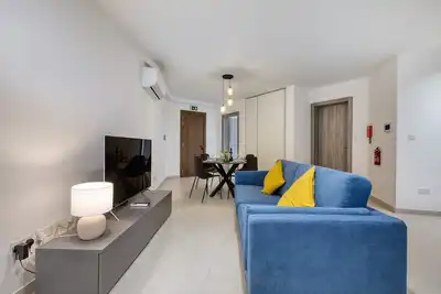 Image de Modern Seaview Apartment with Balcony Pabe1-1