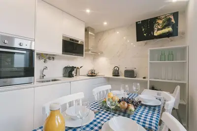 Image de Best Houses 61 - Lusiadas Ii