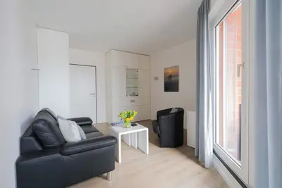 Image de MaJa - Charming penthouse with balcony & top location above the Amici