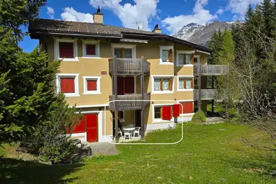 Image de 2 ½ room vacation apartment Selva - ski-in / ski-out, Lenzerheide