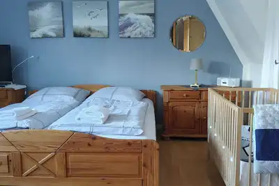 Image de Cozy apartment for couples or small families with roof terrace and balcony