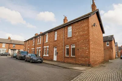 Image de Contractor-Friendly 3-Bed Home in Darlington