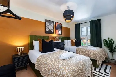 Image de Darlington 3br – Bright, Spacious & Stylish