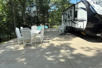 Image de Gated Luxury Glamping at Diamond Acres – Near Grove Marina & Cumberland Falls