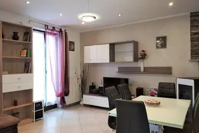 Image de House_Rosa_Stresa_lake_major