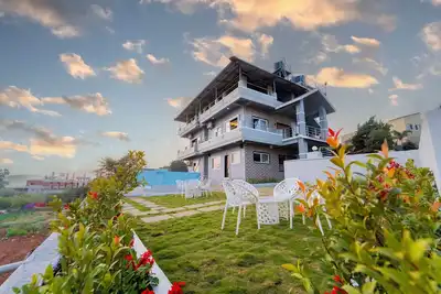 Image de 8 Bhk Villa Momentous Villa