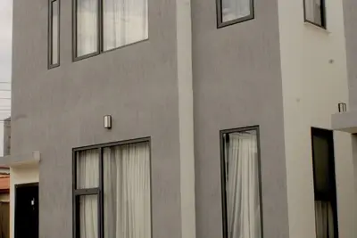 Image de Peaceful 3-bedroom building with Ac in vibrant Accra